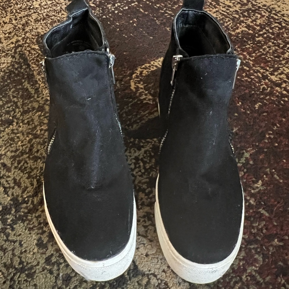 Black High-Top Sneakers with White Soles